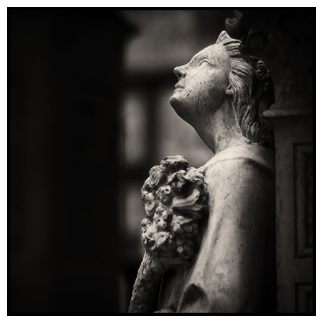 tomb st peter martyr 3